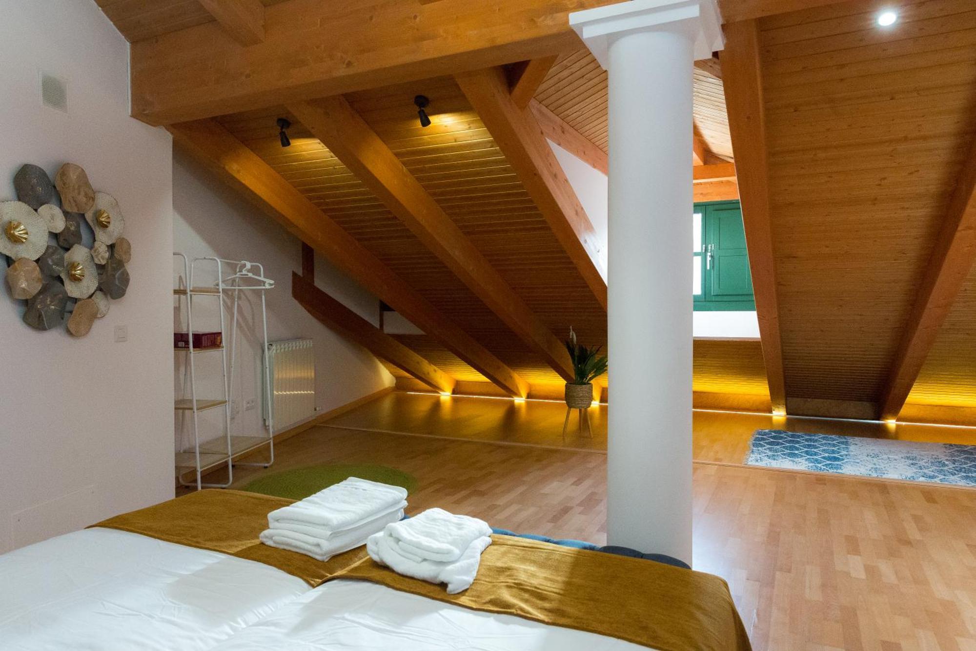 Apartamentos San Pedro Regalado Βαγιαδολίδ Εξωτερικό φωτογραφία